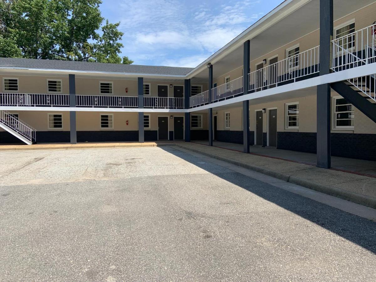 Birchwood Suites Newport News Exterior foto
